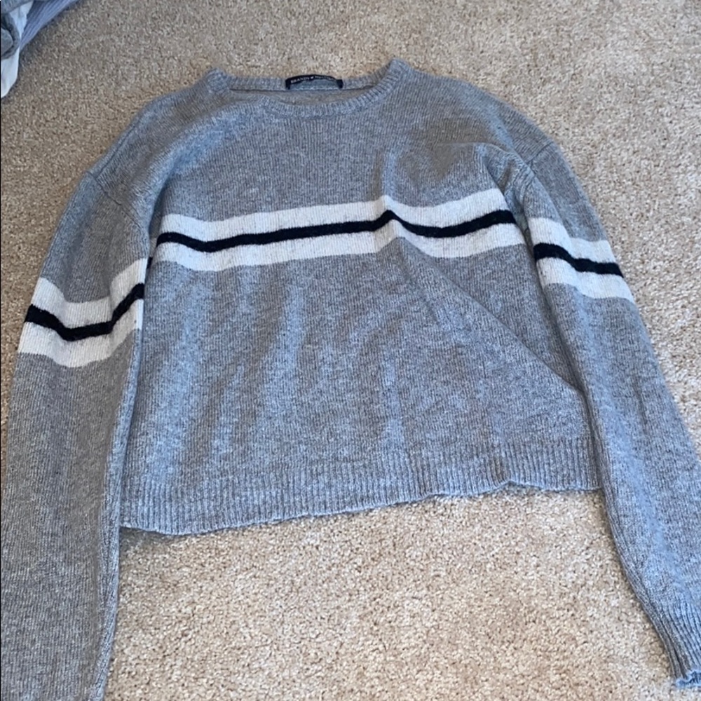 Brandy Melville Bernadette sweater